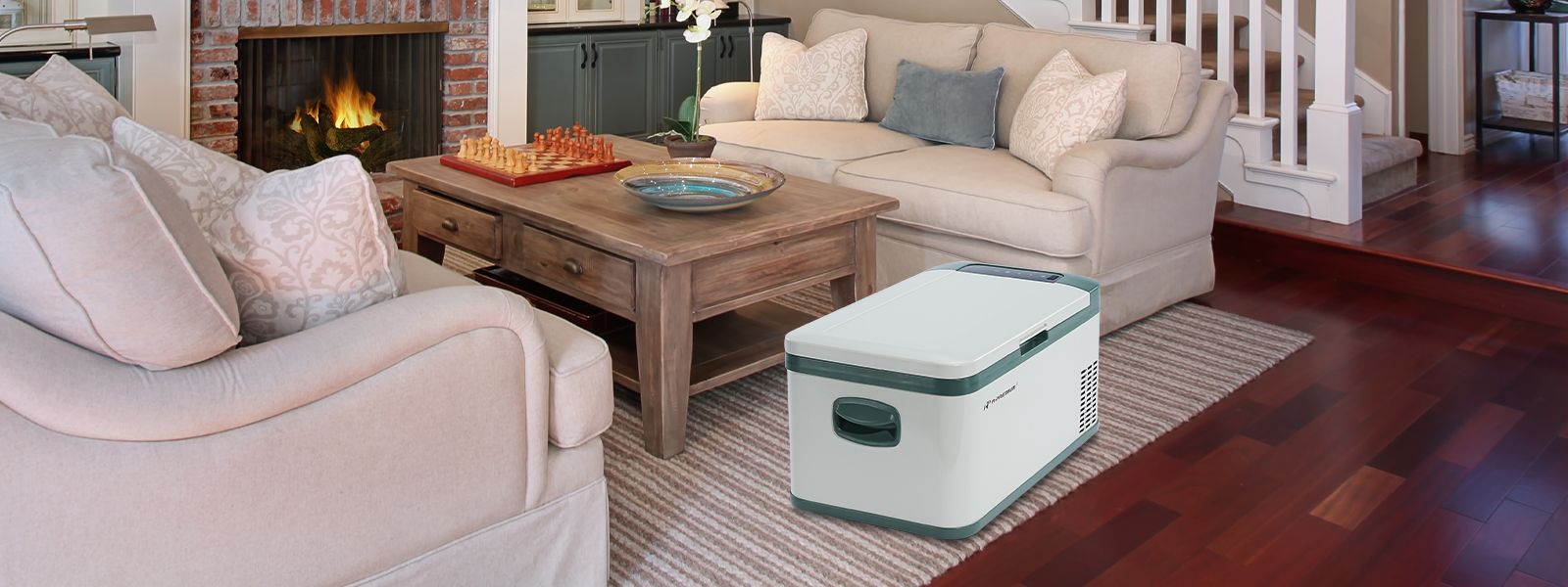 12/24V DC and 100-240V AC Power Cords suitable for home use.