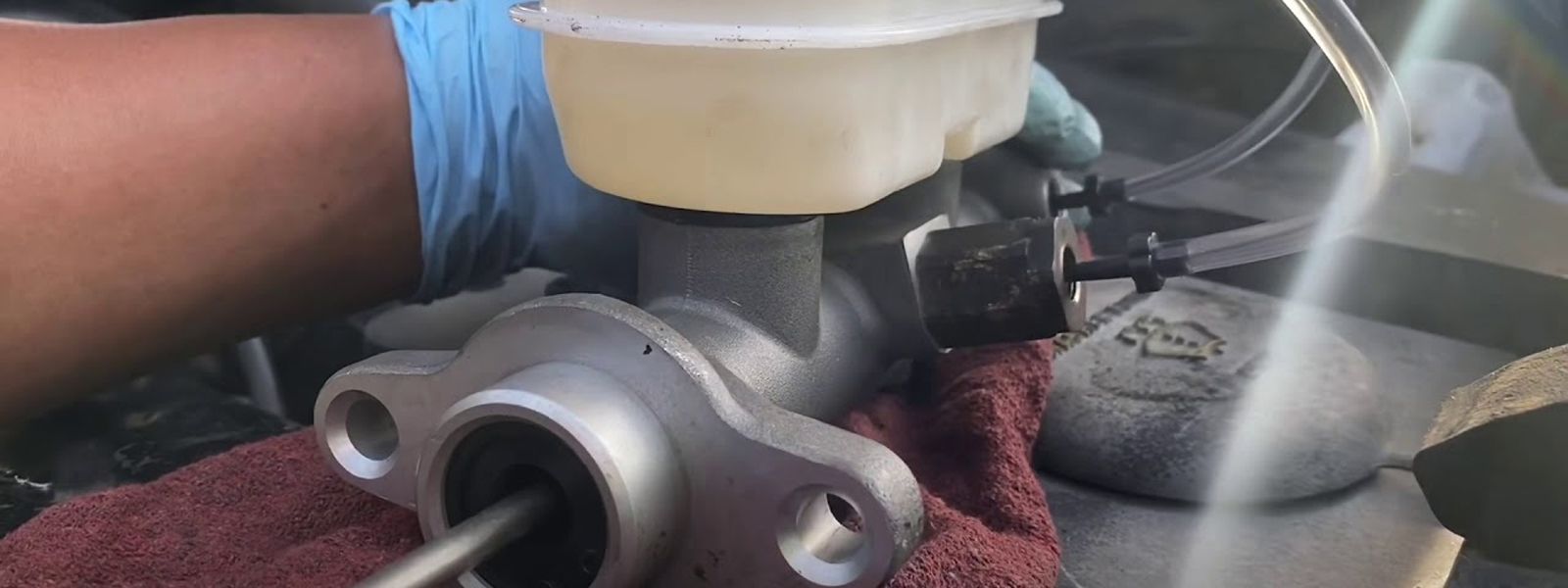 brake master cylinder replacement