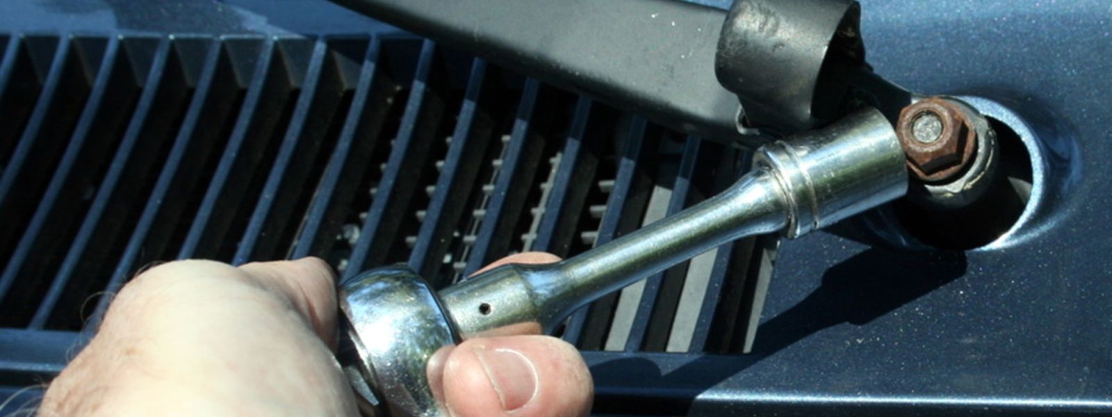 A broken wiper linkage.