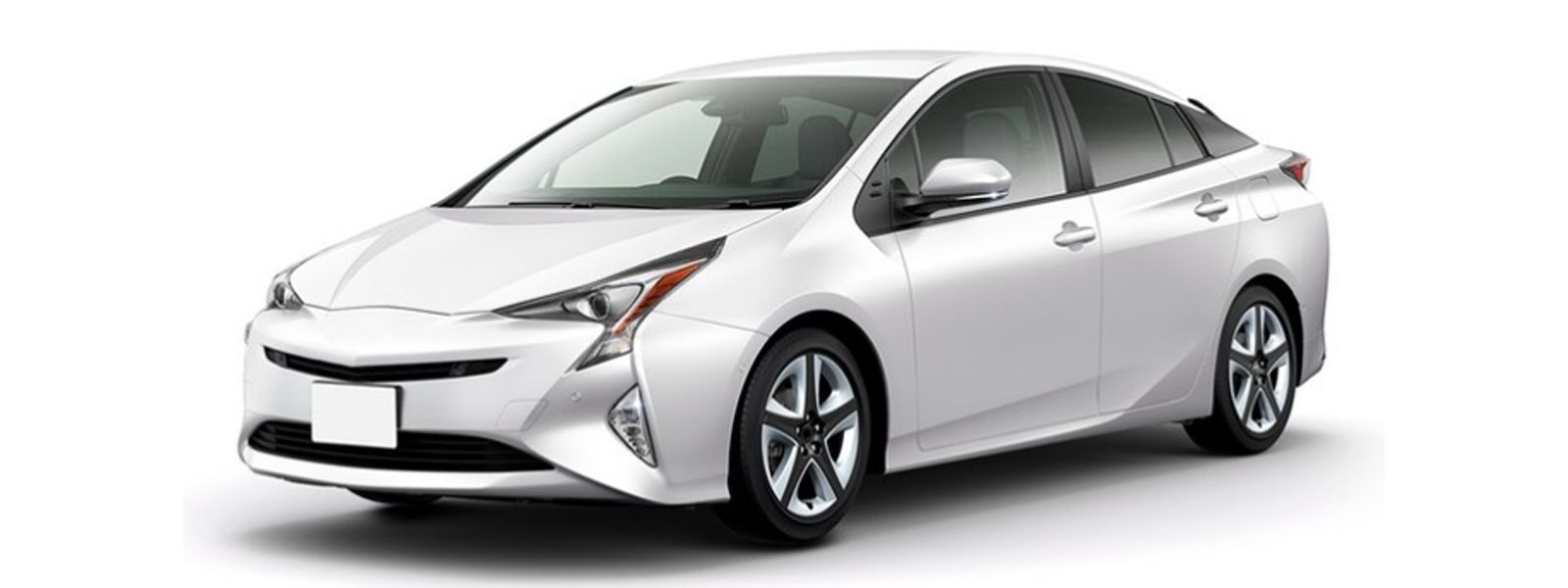 display the forth generation Prius