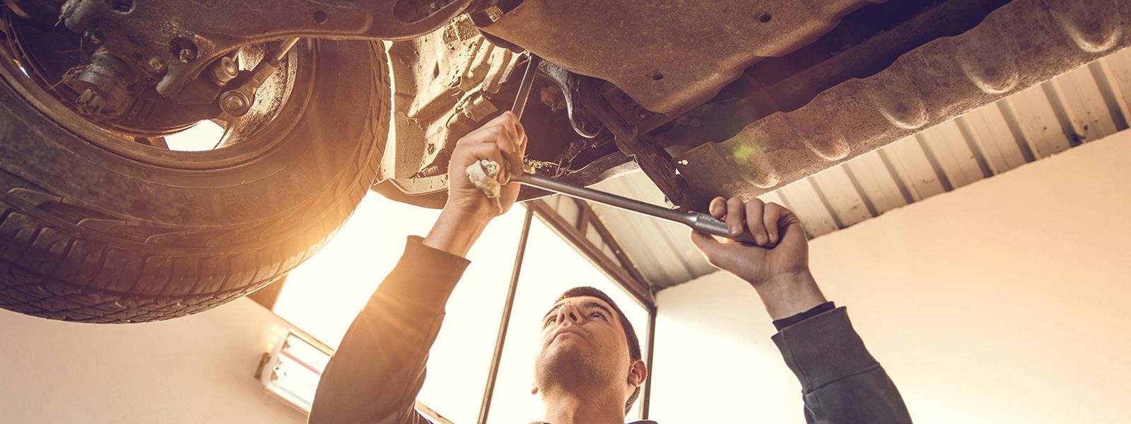 fuel tank strap replacement